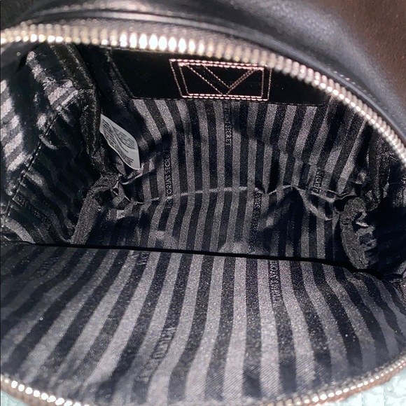 Victoria’s Secret Exotic Mix Mini Backpack Flower Hangtag Chain Zipper - Picture 5 of 7